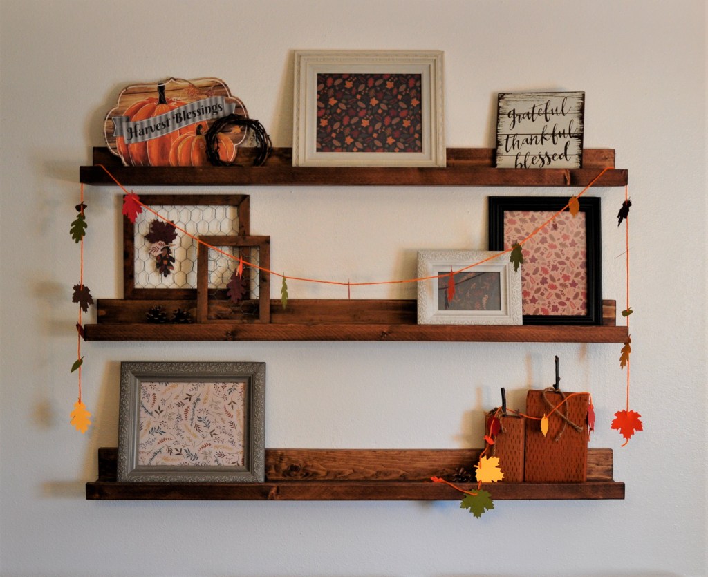 Easy Fall Banner, paper banner, fall crafts, kids fall crafts, leaf crafts