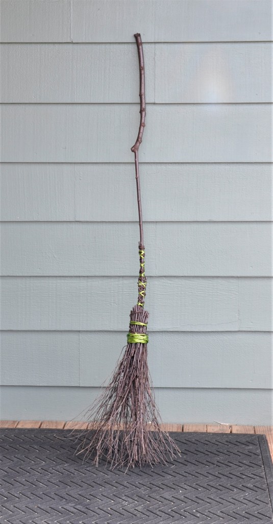 Witches Broom, diy witches broom, homemade witches broom