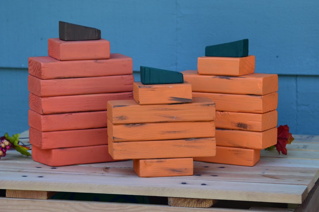 Wood pumpkins, pumpkins, diy wood pumpkins, diy pumpkins, 2x4 pumpkins