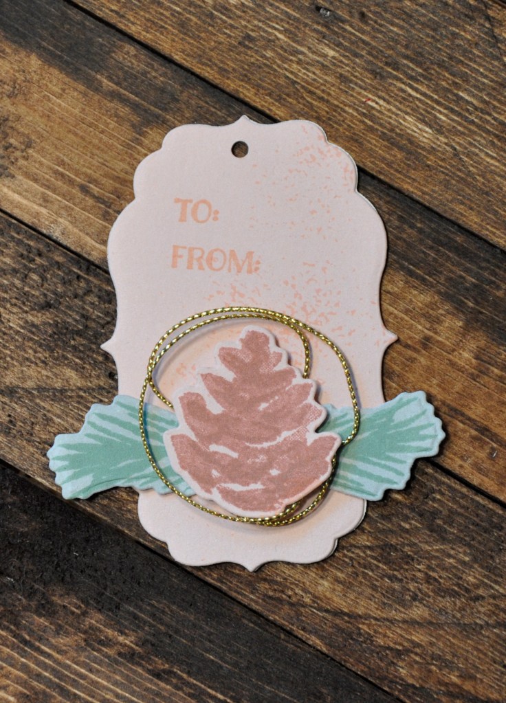 Christmas Tags, papercraft, homemade tags, homemade Christmas tags, stampin up, hero arts, stampin up pine woods, stampin up merriest moments, stampin up merriest frames, stampin up christmas season, stampin up seasonal labels, momenta, hero arts