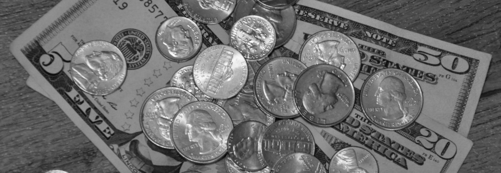 Ways to save $$$ and live on less, living on less, simplifying life, dave ramsey, total money makeover