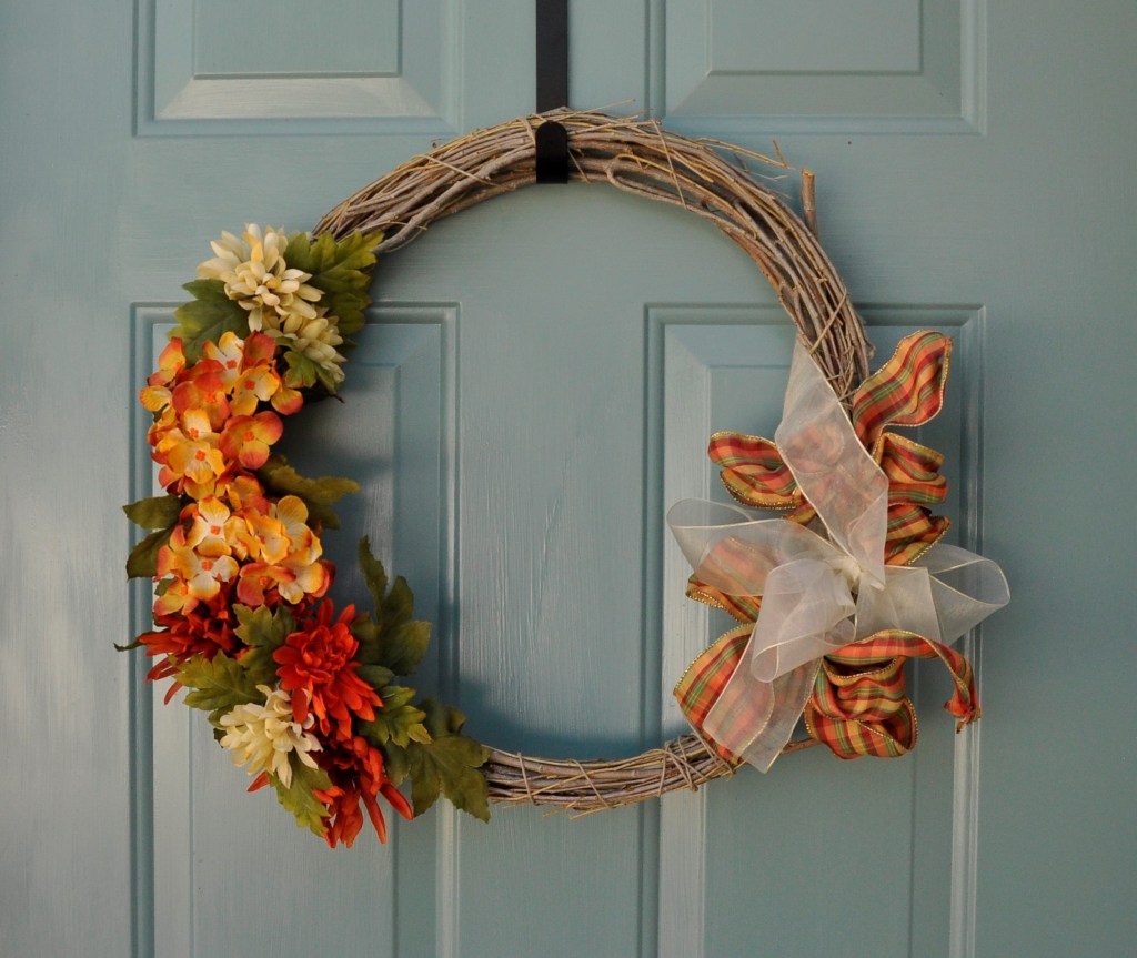 DIY Twig Wreaths, homemade wreaths, twig wreath, fall wreath, diy fall wreath