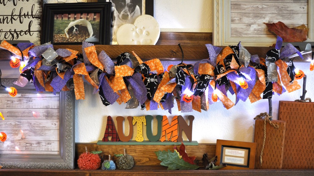 Halloween swag, Halloween decor, Halloween, quick Halloween crafts, Halloween fabric crafts

#halloweenswag #halloweendecor #quickhalloweendecor #quickhalloweencrafts #halloweencrafts #halloweenfabriccrafts