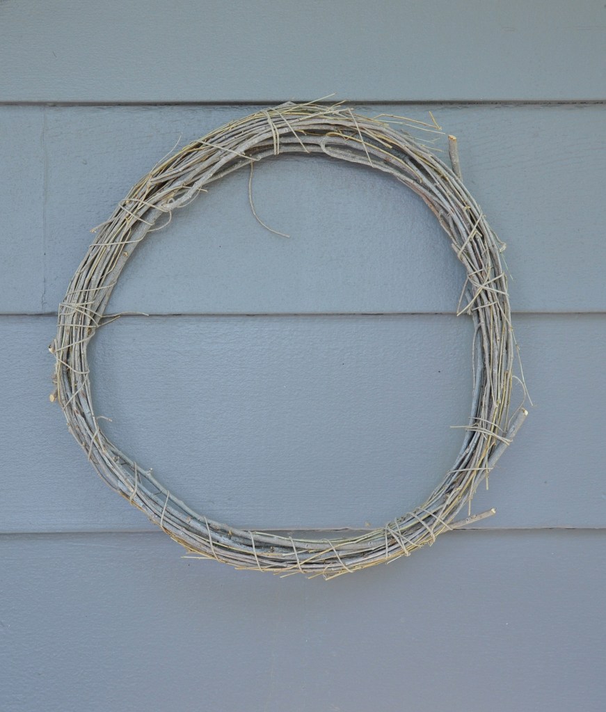 DIY Twig Wreaths, homemade wreaths, twig wreath, fall wreath, diy fall wreath