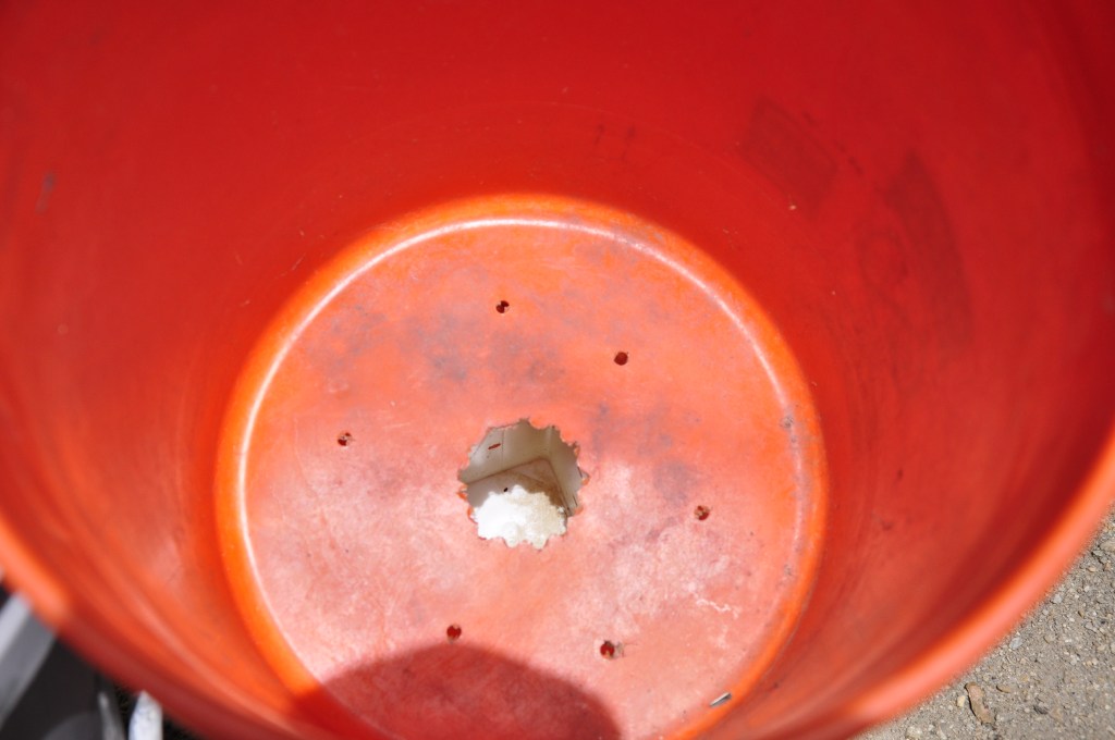 Gardening: Self-watering Containers, edward c. smith