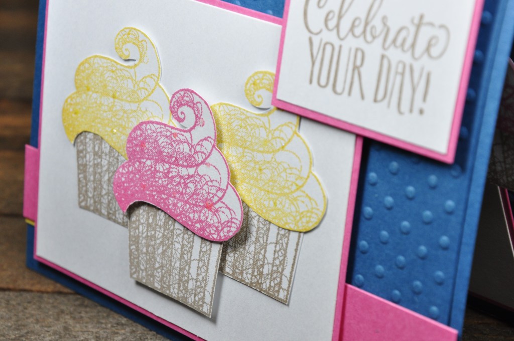 stampin' up, stampin' up hello cupcake, cupcake card, birthday card, sizzix,  sizzix embossing folder, stickles 

#stampin'up, #stampin'uphellocupcake, #cupcakecard, #birthdaycard #sizzix #sizzixembossingfolder #stickles