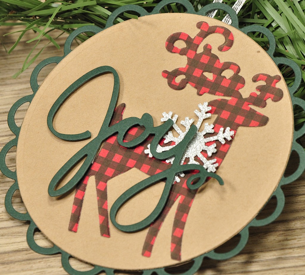 #stampinup #stampinupstamps #stampinupdies #stampinupwonderfulwreaths #stampinupdetaileddeer #christmastags #christmaspapercrafts #diychristmastags #homemadechristmastags #diychristmaspapercrafts #homemadechristmaspapercrafts #paperornaments #reindeerpapercrafts #reindeertags #//mtdawn.com #mtdawn #mtdawn.com
